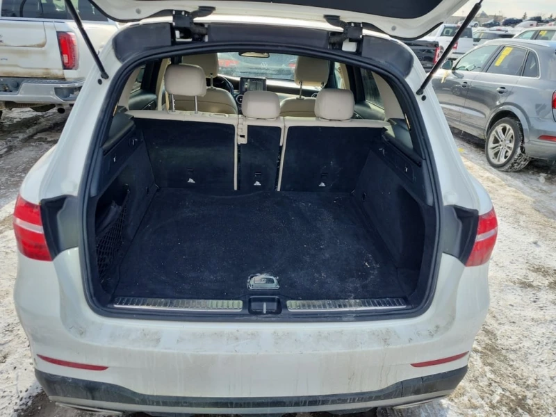 Mercedes-Benz GLC 300 PANO| HEATED SEATS| MEMORY, снимка 14 - Автомобили и джипове - 53427395