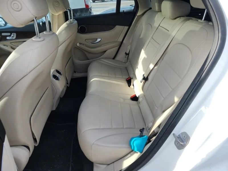 Mercedes-Benz GLC 300 PANO| HEATED SEATS| MEMORY, снимка 13 - Автомобили и джипове - 53427395