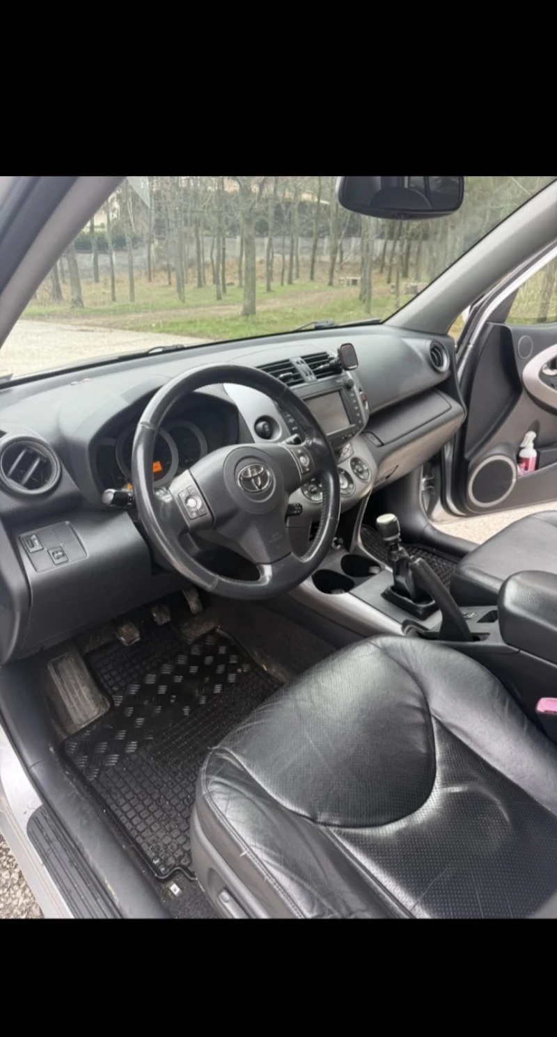 Toyota Rav4, снимка 7 - Автомобили и джипове - 53517418
