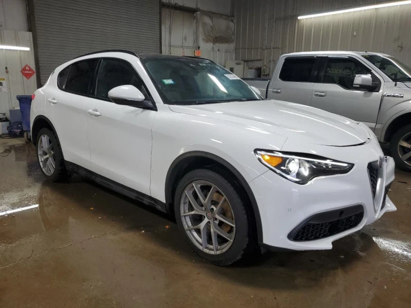 Alfa Romeo Stelvio - 28400 лв. - 49389200 | Car24.bg