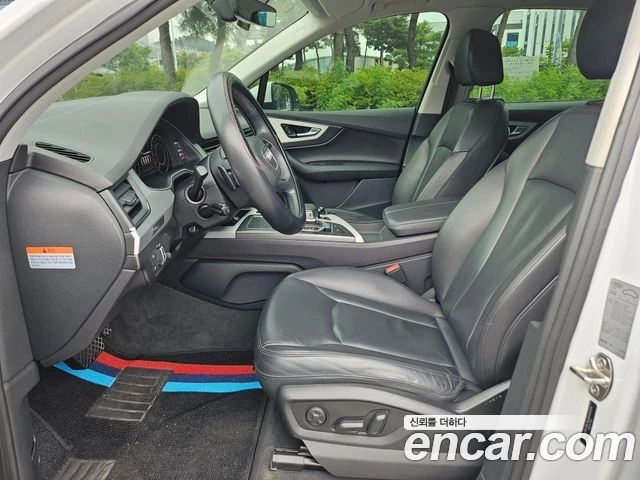 Audi Q7 | TOP SERVICE, снимка 10 - Автомобили и джипове - 55712320