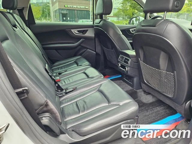 Audi Q7 | TOP SERVICE, снимка 12 - Автомобили и джипове - 55712320