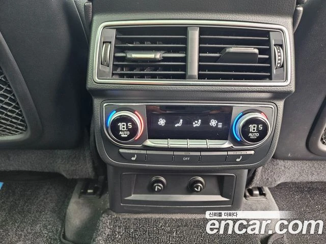 Audi Q7 | TOP SERVICE, снимка 13 - Автомобили и джипове - 55712320