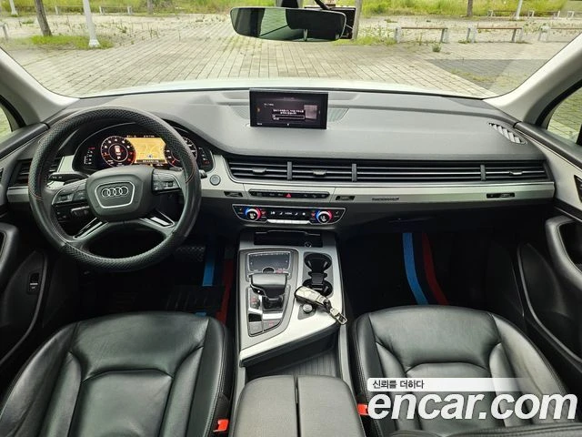 Audi Q7 | TOP SERVICE, снимка 14 - Автомобили и джипове - 55712320