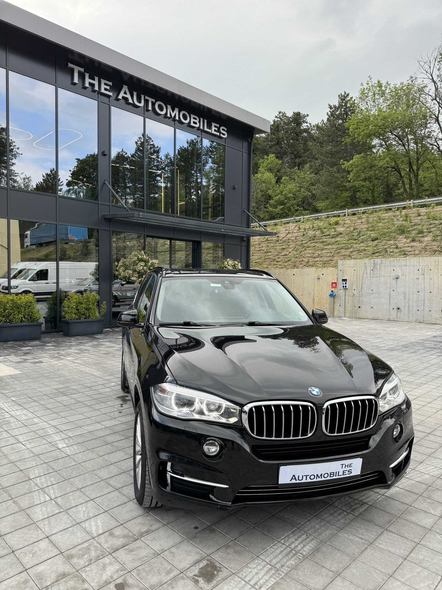 BMW X5 2, 5D - изображение 1