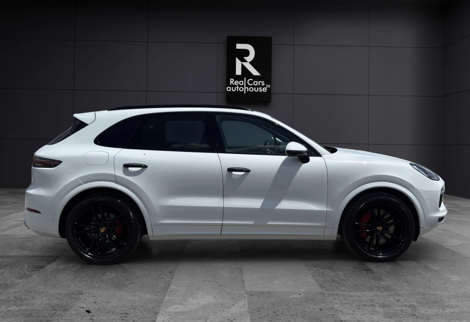 Porsche Cayenne S* SPORT CHRONO* KEYLESS* 360CAM* PANORAMA*  - изображение 4