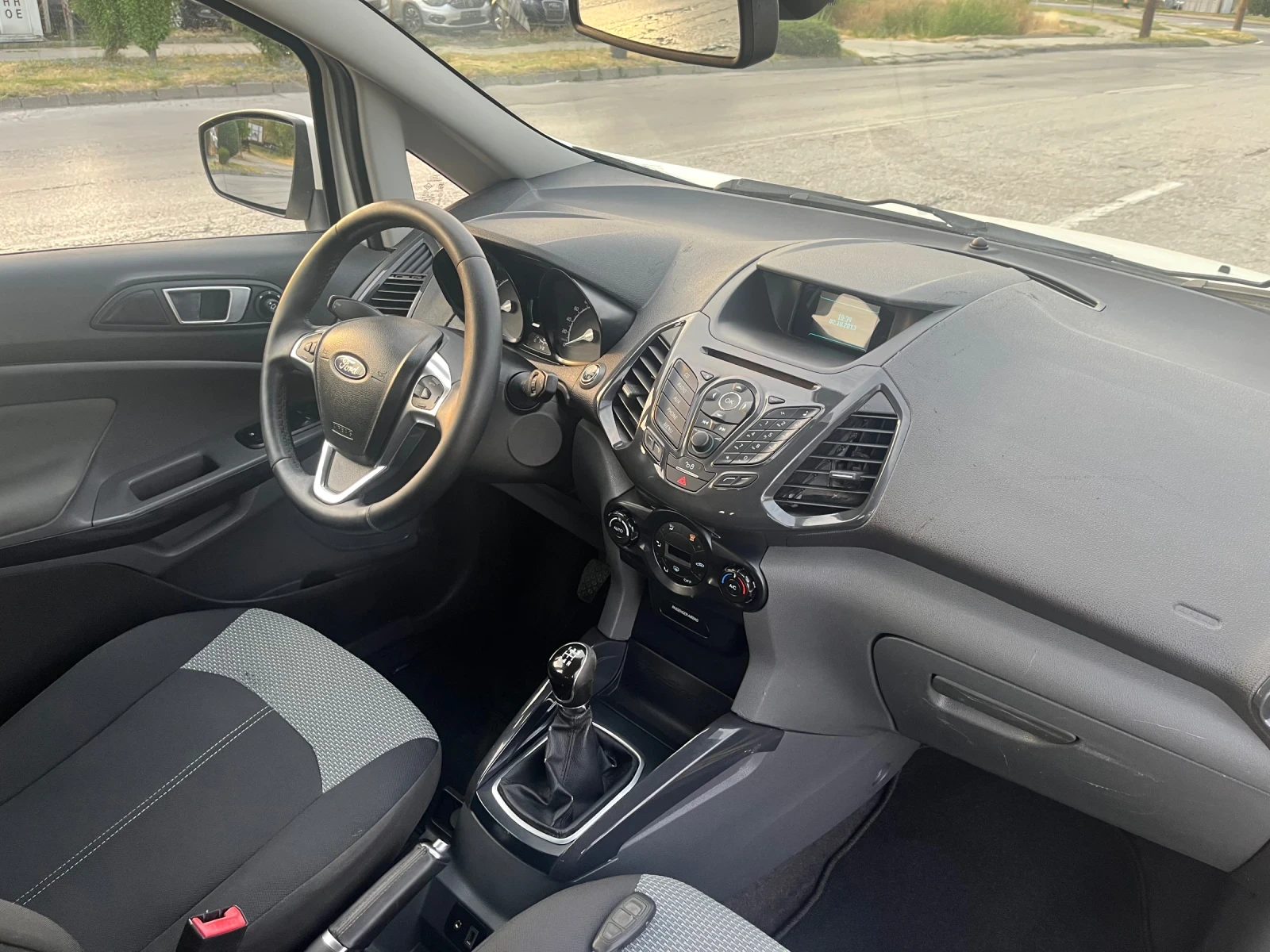 Ford EcoSport 1.0 Turbo  - изображение 9
