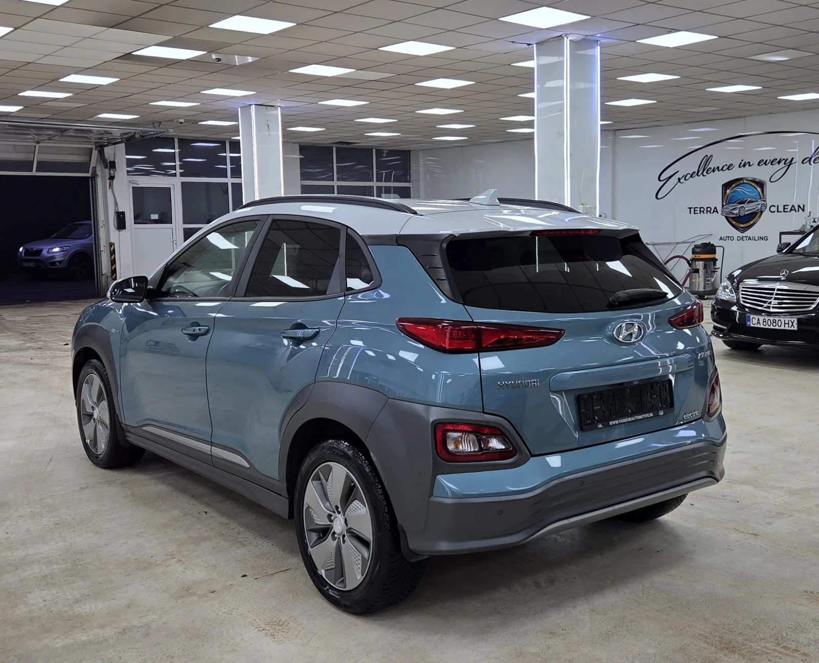 Hyundai Kona 64KWh/SOH100%, снимка 3 - Автомобили и джипове - 53965366
