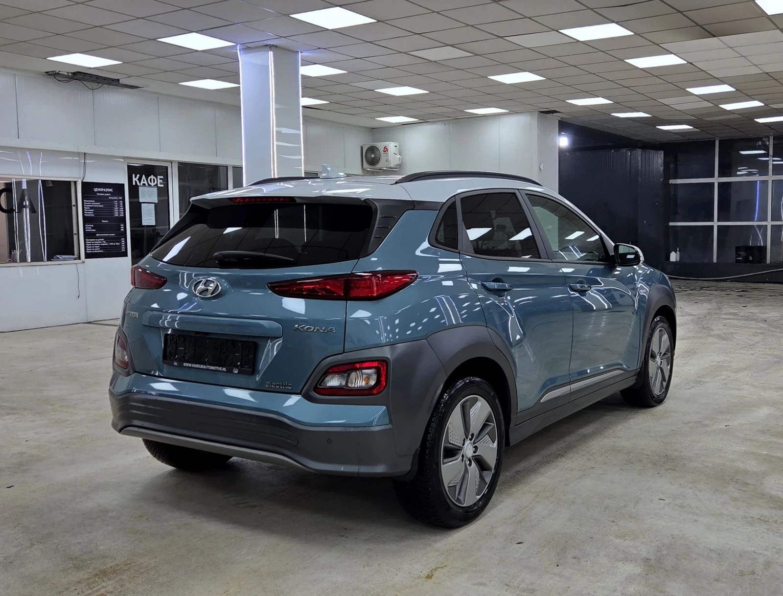 Hyundai Kona 64KWh/SOH100%, снимка 4 - Автомобили и джипове - 53965366