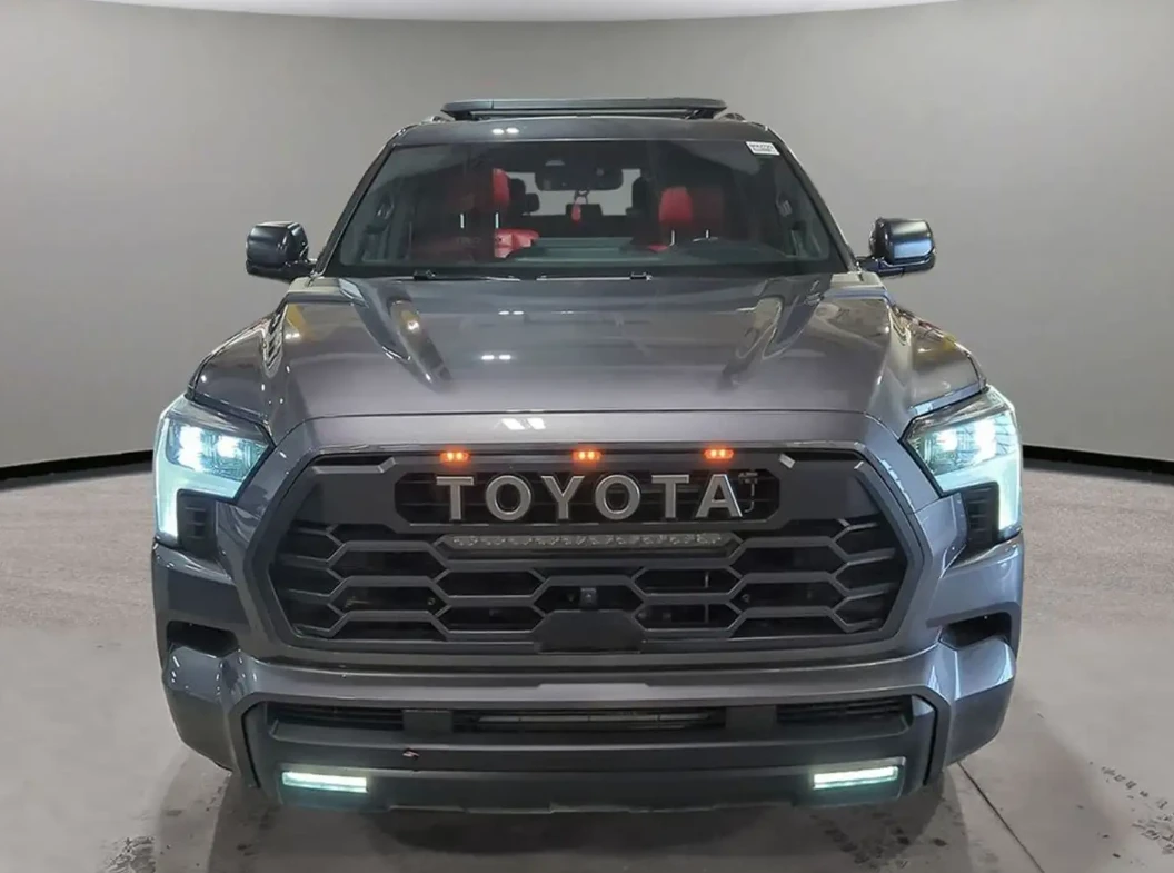 Toyota Sequoia TRD PRO* * FULL* * ОФИЦИАЛНО ПРЕДСТАВИТЕЛСТВО , снимка 3 - Автомобили и джипове - 55069270