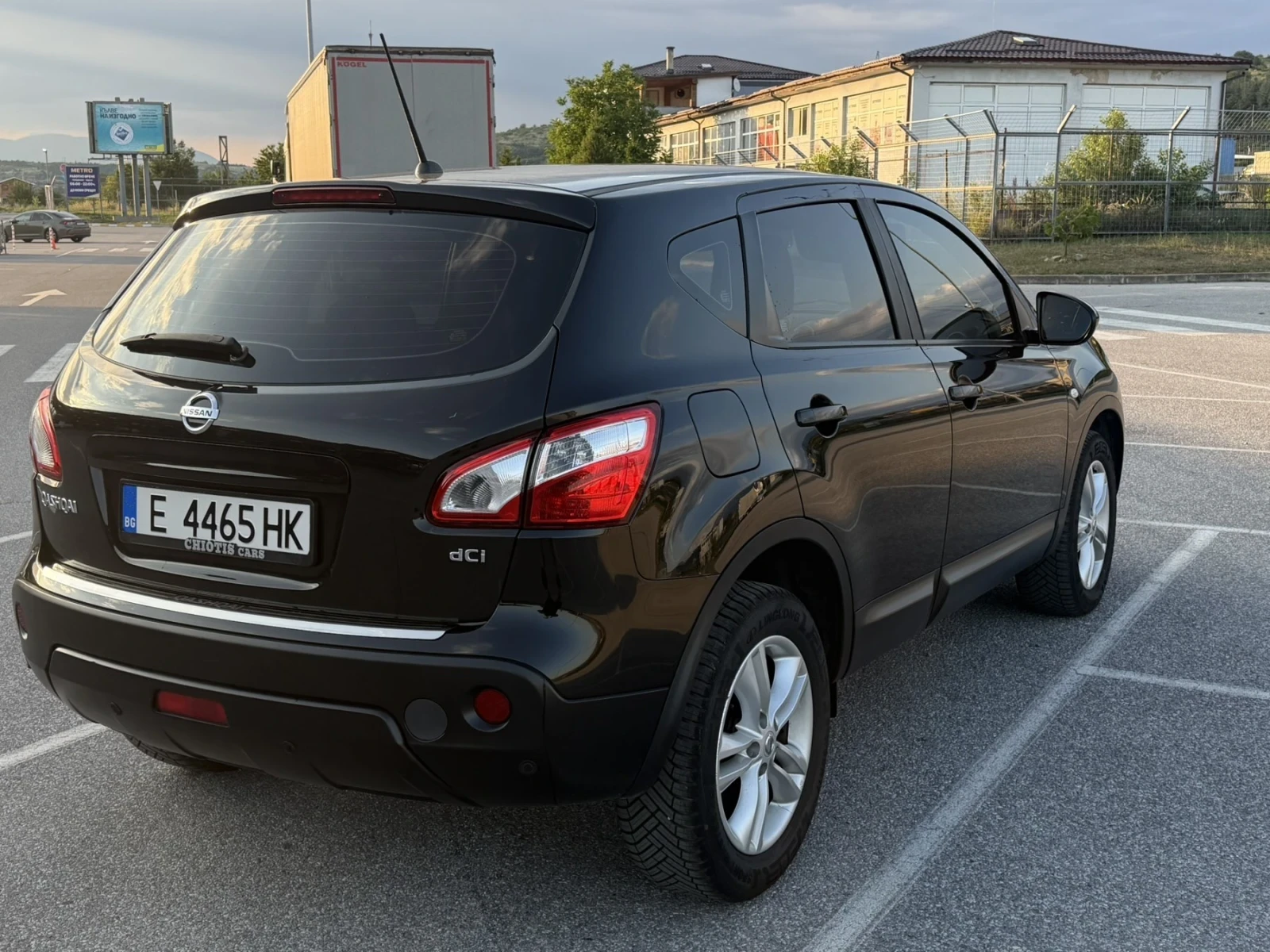 Nissan Qashqai 2.0 DCI Дизел 150кс Автомат, снимка 4 - Автомобили и джипове - 55071946