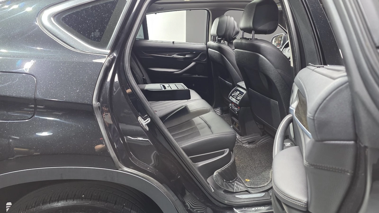 BMW X6 xDrive30d* ���* HUD* 360* ������ ���� | Mobile.bg � ����������� 12