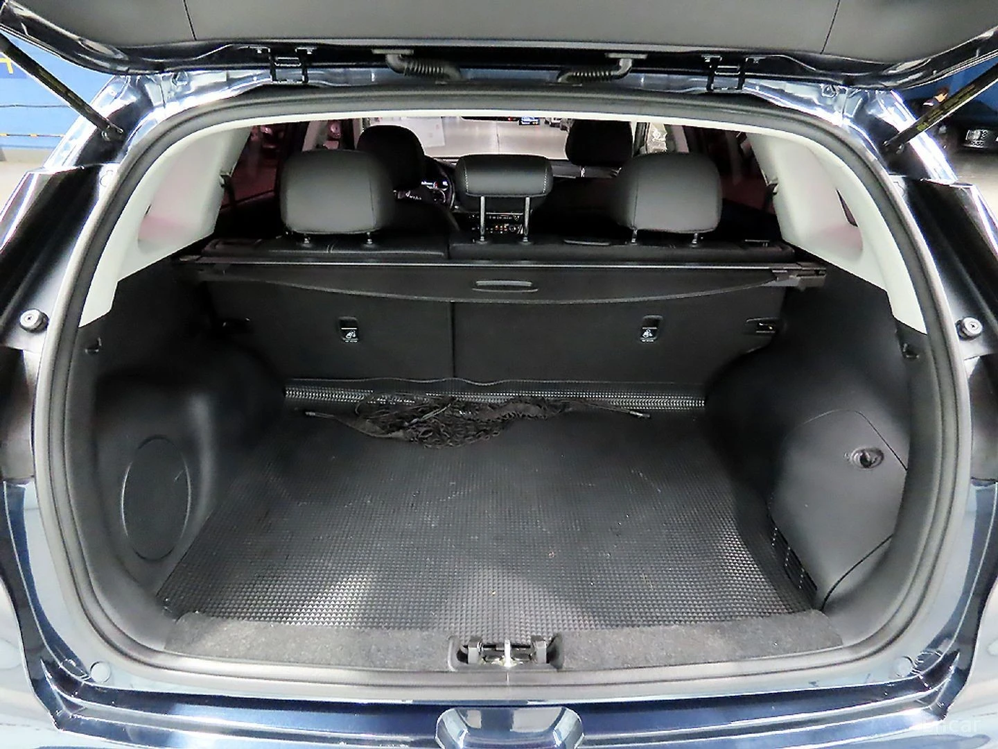 Kia Niro 1.6 Plug-in HEV Noblesse Special, снимка 16 - Автомобили и джипове - 55564980