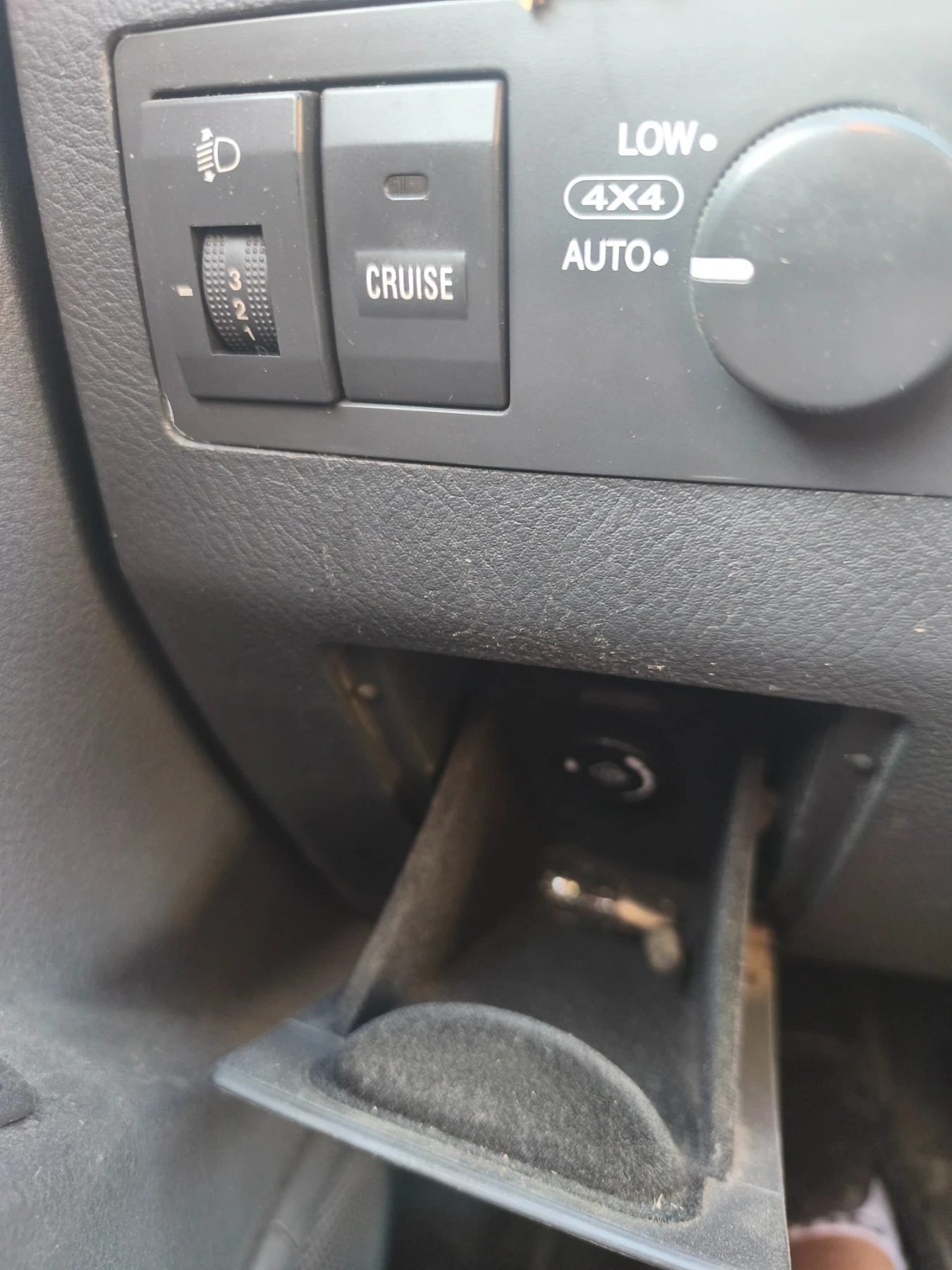 Kia Sorento, снимка 2 - Автомобили и джипове - 55804953