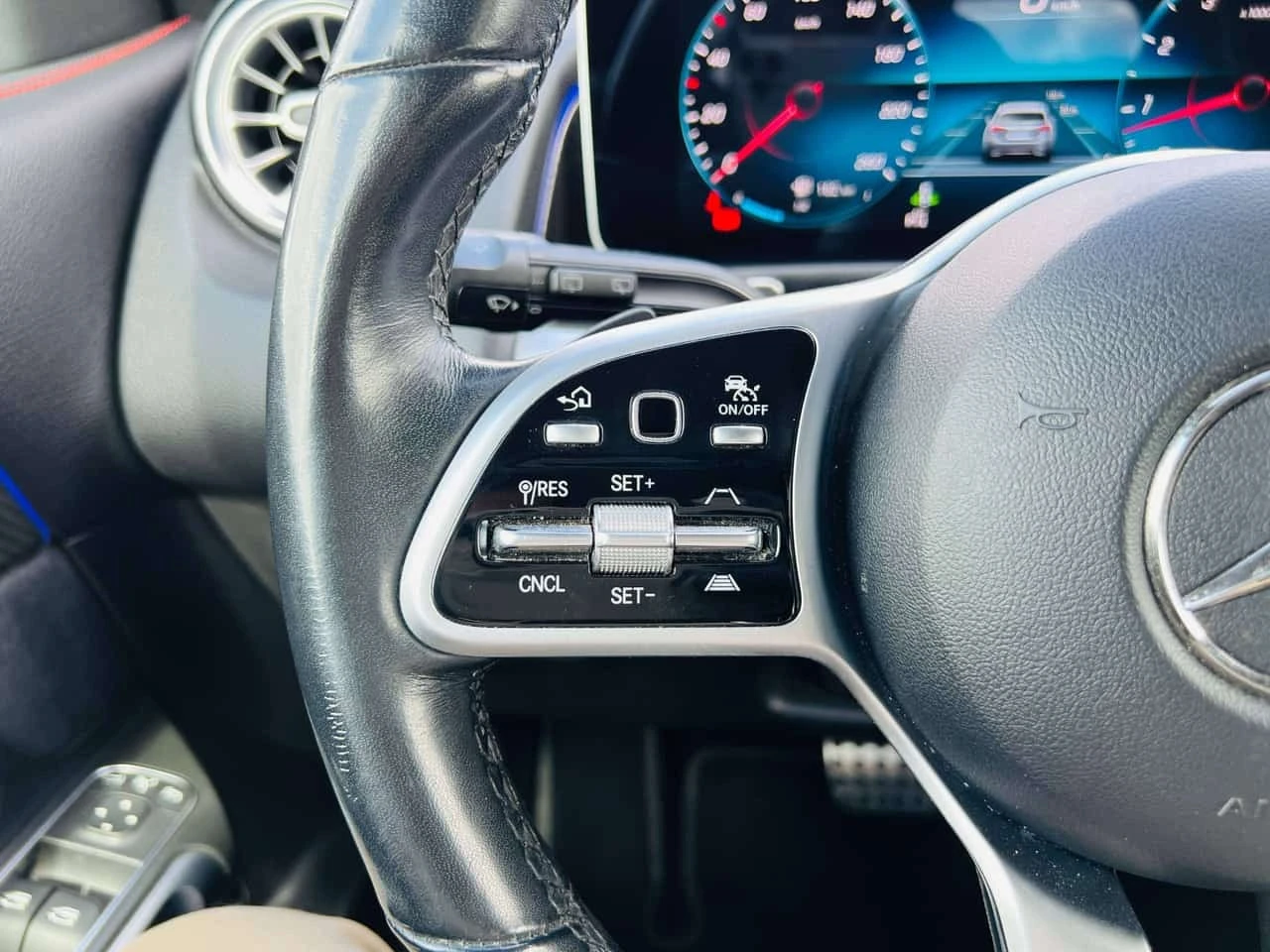 Mercedes-Benz GLB * 250 250 | 4MATIC | No Accidents | Sunroof * CARF | Mobile.bg � ����������� 6