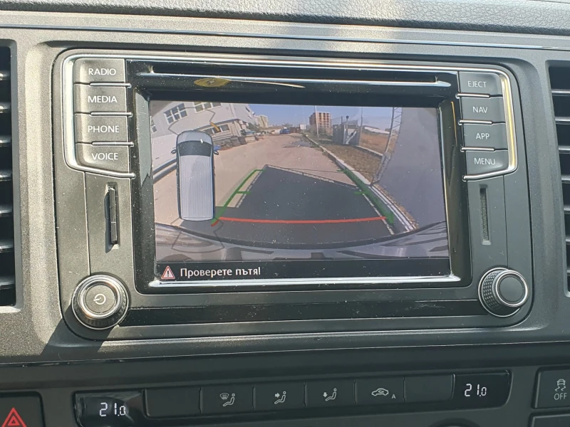 VW Caravelle Comfortline L TDI 4MO BMT, снимка 12 - Бусове и автобуси - 52690028