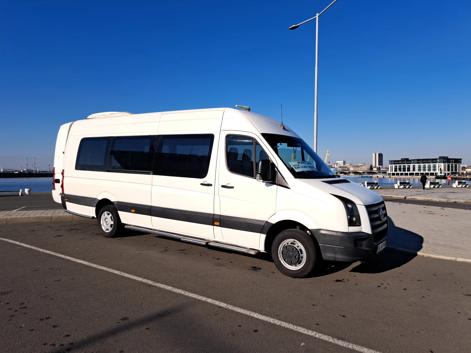 VW Crafter 2.5TDI 136PS, снимка 2 - Бусове и автобуси - 56005911