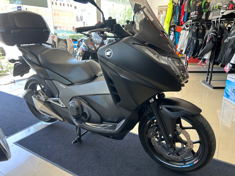 Honda Integra 750 LED - ABS !!!, снимка 4 - Мотоциклети и мототехника - 45622114