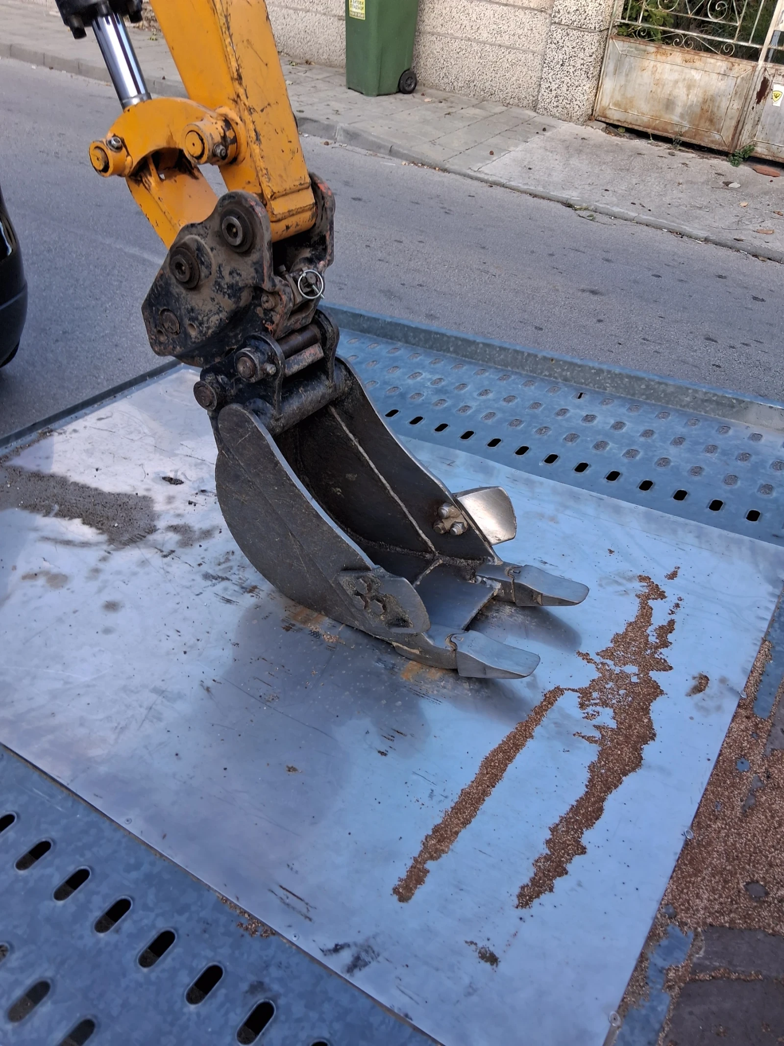 ����� NOUMAN 3 � | Mobile.bg � ����������� 5