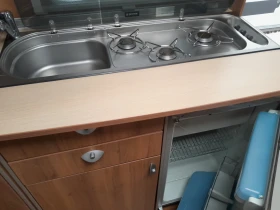 Каравана Burstner Аверсо 500 TL Климатик, форцелт , снимка 9