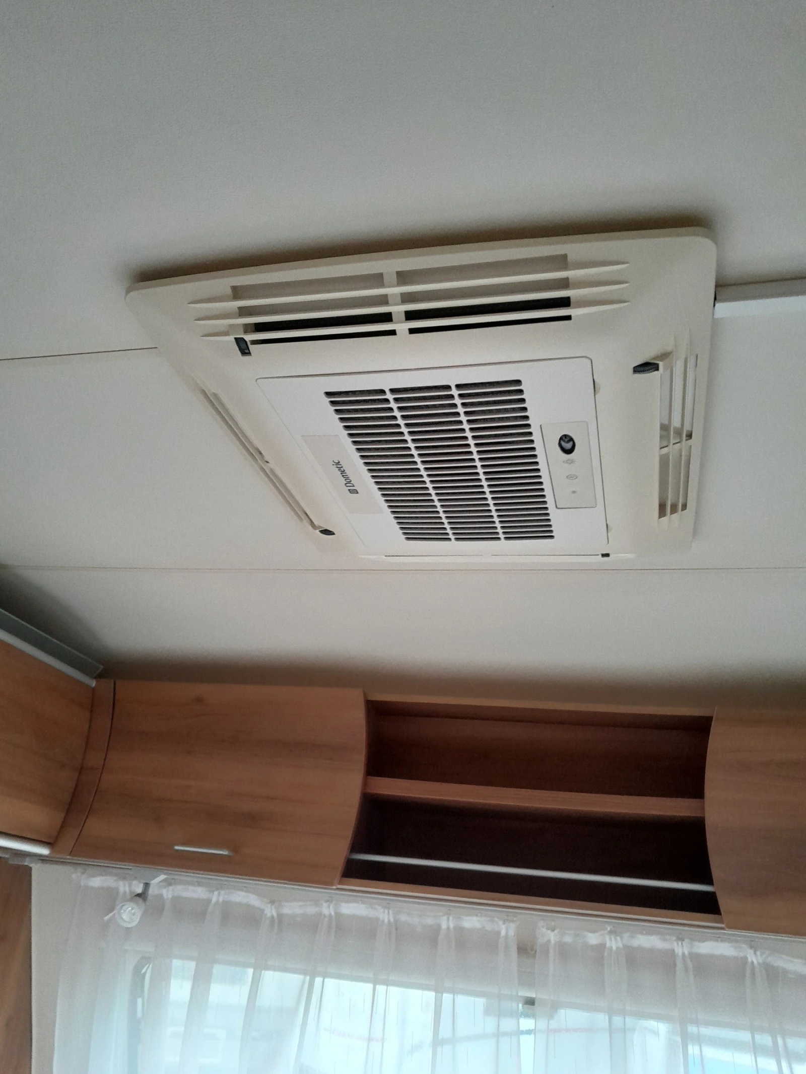 Каравана Bursner Аверсо 500 TL - изображение 9