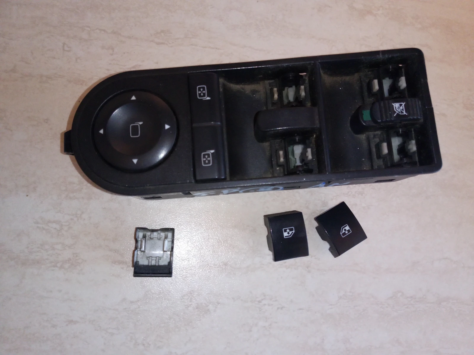 модул за ел. стъкла Opel Astra H / Zafira B  132 28 699 18 пина, снимка 4 - Части - 55840324