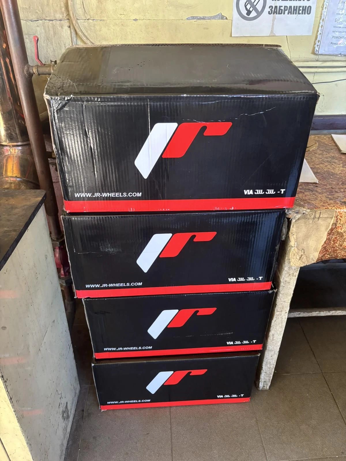 ���� � ������ 245/35R19 �� Renault Megane | Mobile.bg � ����������� 3