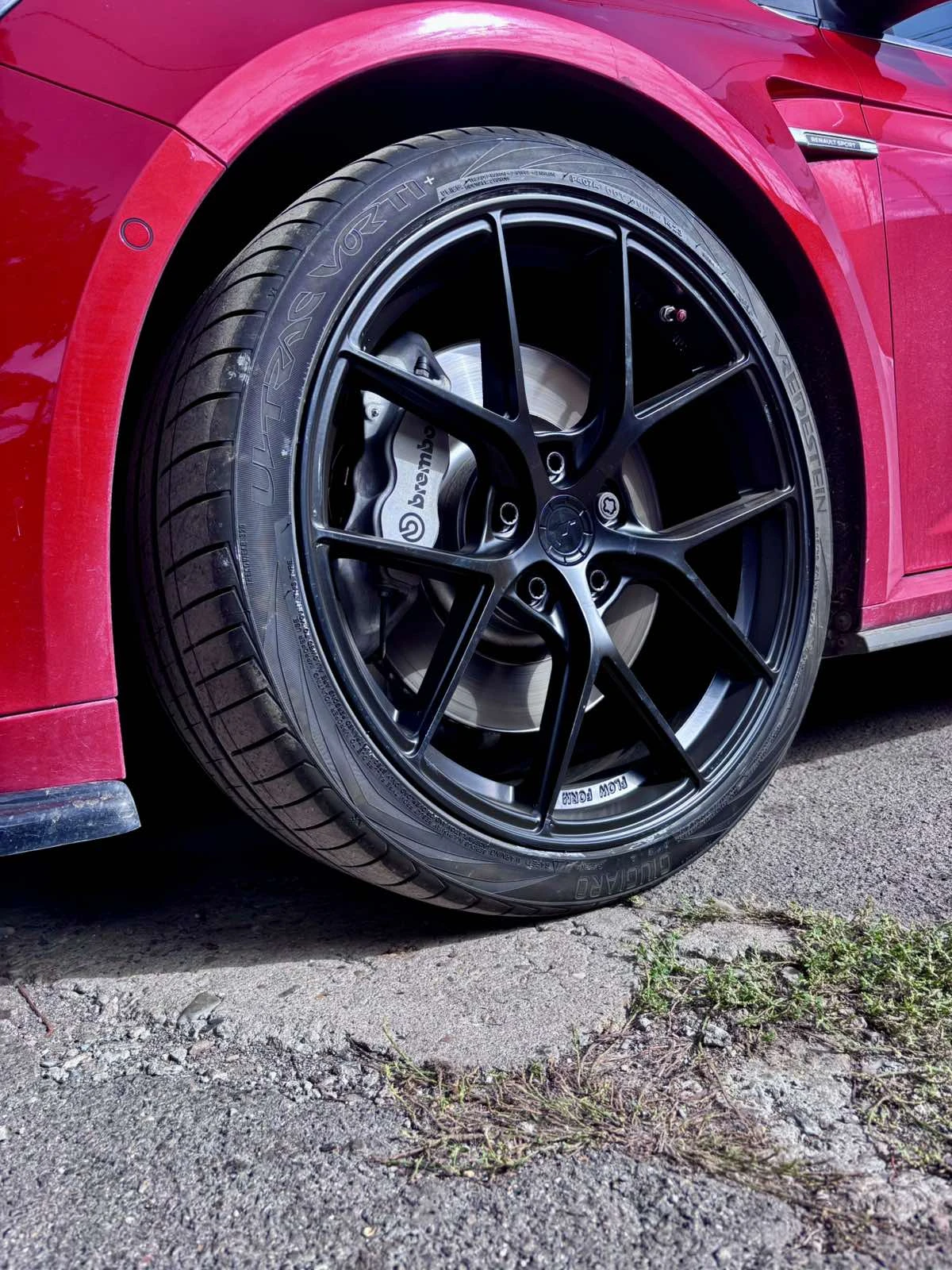 ���� � ������ 245/35R19 �� Renault Megane | Mobile.bg � ����������� 5