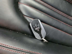 Maserati Ghibli * S Q4 * CARFAX * , снимка 11