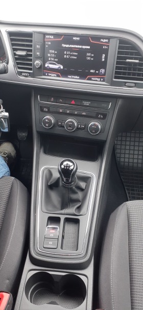 Seat Leon 1, 5 TGI, 131кс, 32000км, в гаранция , снимка 5 - Автомобили и джипове - 45803598