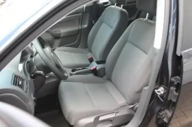 VW Golf 1, 6i-102k.c/ФАБРИЧНА ГАЗ/ТОП СЪСТОЯНИЕ!!! - 8888 лв. / 4544.36 € - 41084555 5