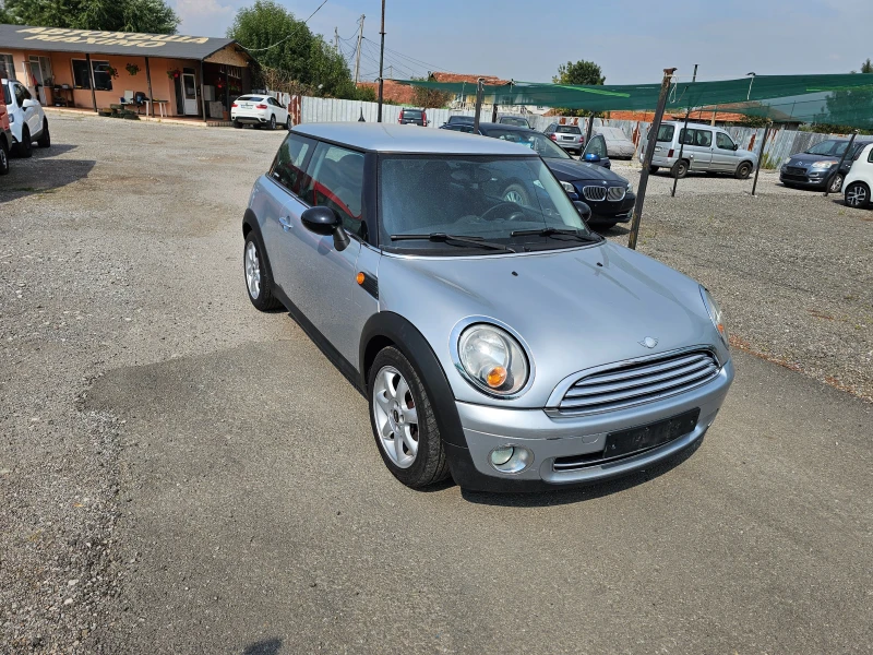 Mini One 1.4i, снимка 2 - Автомобили и джипове - 47150418