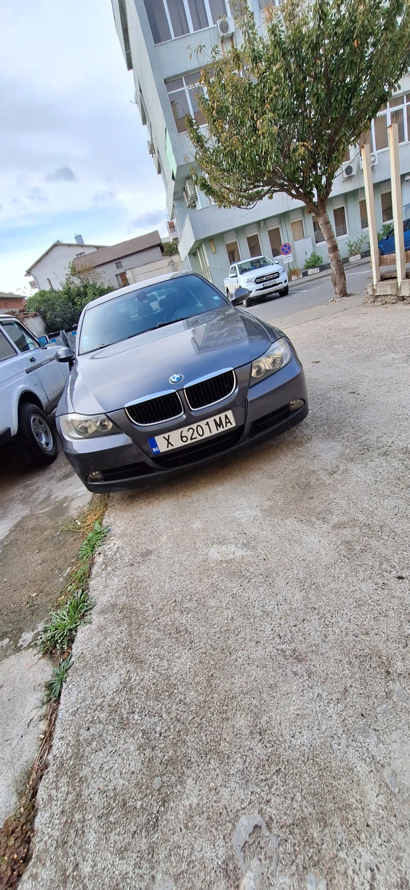 BMW 320, снимка 1 - Автомобили и джипове - 47398698