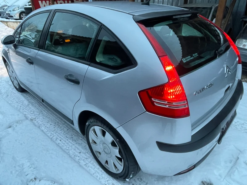 Citroen C4 1.6 i A/C, снимка 3 - Автомобили и джипове - 48656791