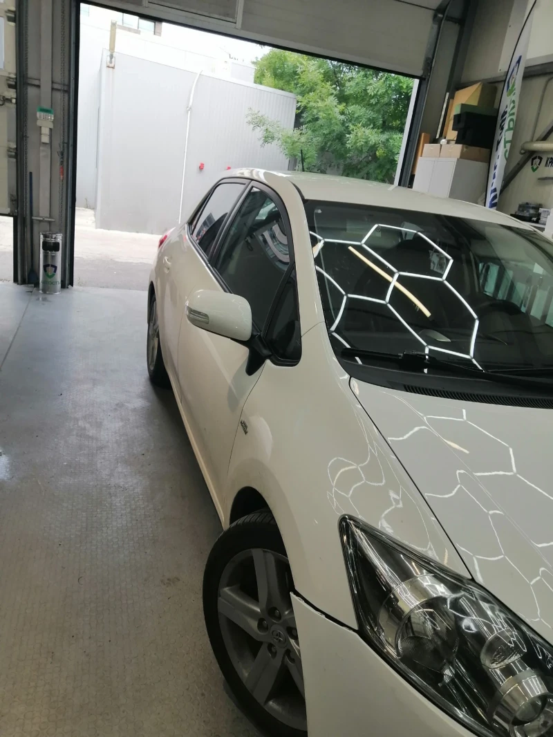 Toyota Auris Тойота спорт пакет, генерация, спойлери, снимка 2 - Автомобили и джипове - 53089522