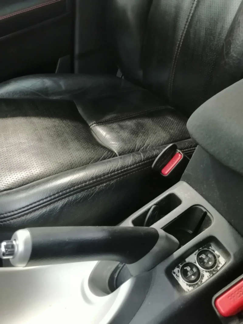 Toyota Auris Тойота спорт пакет, генерация, спойлери, снимка 7 - Автомобили и джипове - 53089522