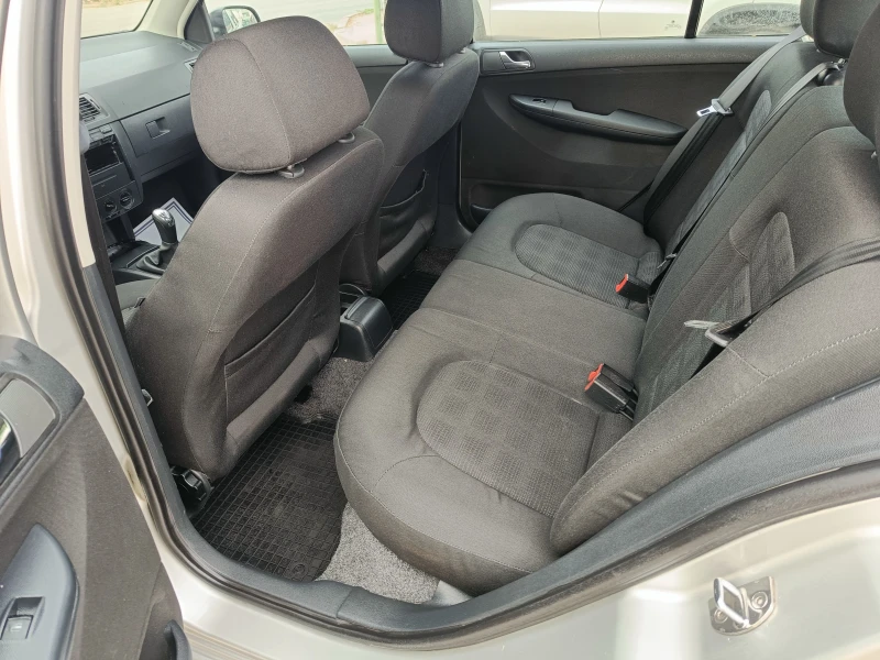 Skoda Fabia 1.4 BARTER 80, снимка 11 - Автомобили и джипове - 51499990