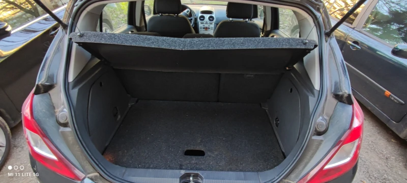 Opel Corsa 1.2, снимка 15 - Автомобили и джипове - 52776919
