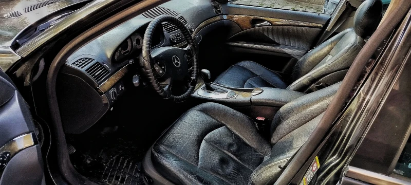 Mercedes-Benz E 270 W211, снимка 5 - Автомобили и джипове - 52154712