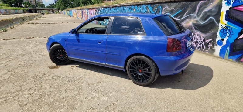 Audi A3 1.8Т, снимка 2 - Автомобили и джипове - 52509758