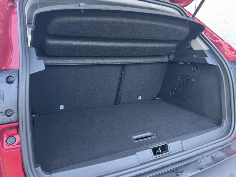 Renault Captur 1.5dCi Euro6 = 57000km= Automatic, снимка 14 - Автомобили и джипове - 52841872