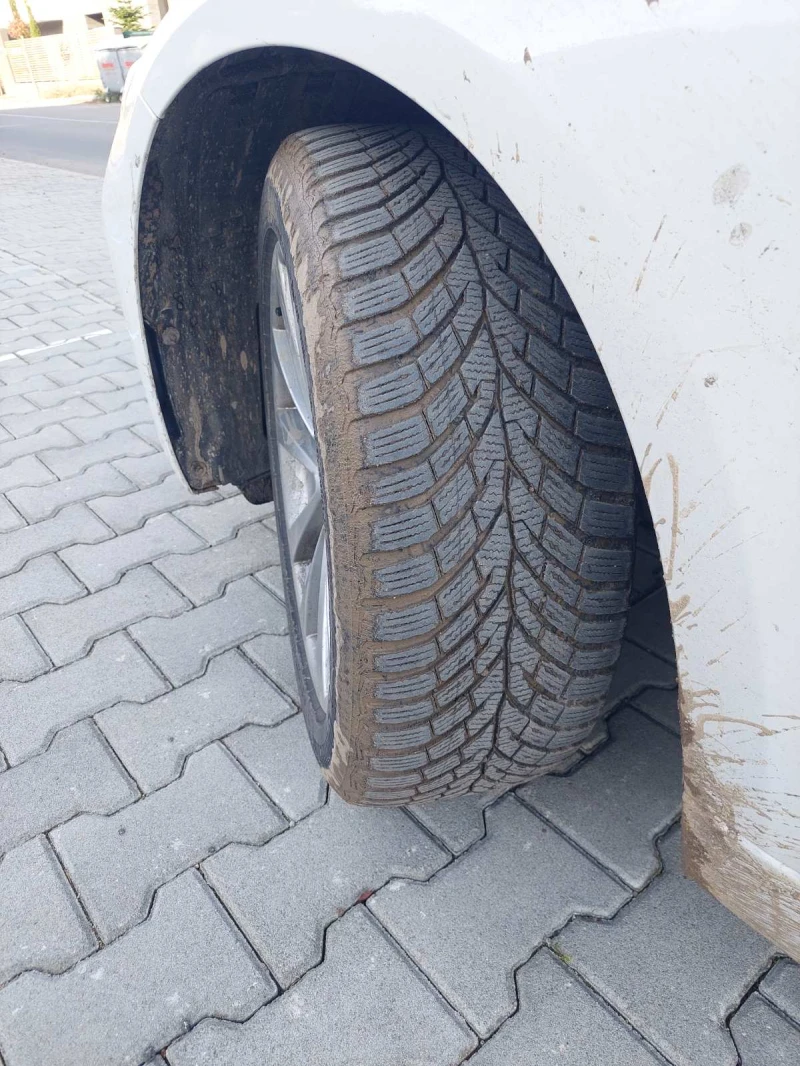 BMW 320, снимка 3 - Автомобили и джипове - 53080808