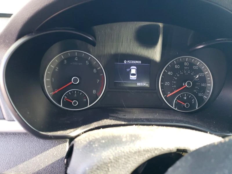 Kia Optima 2.4L 4 Front-wheel Drive, снимка 10 - Автомобили и джипове - 53680904