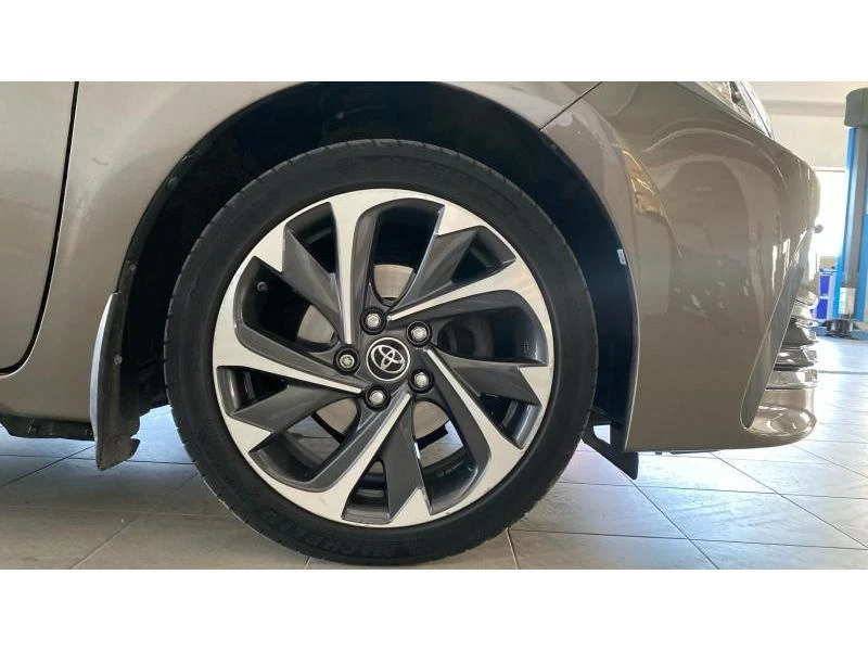 Toyota Corolla Anniversary | Mobile.bg � ����������� 16