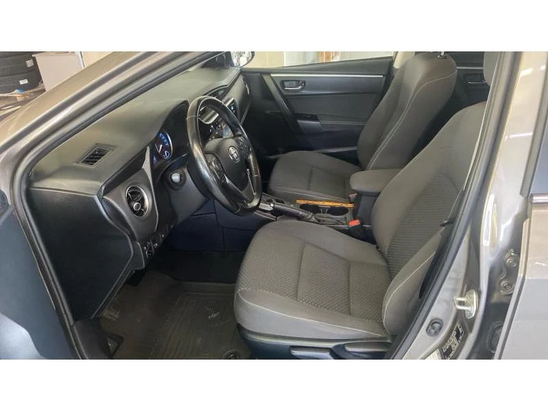 Toyota Corolla Anniversary | Mobile.bg � ����������� 12