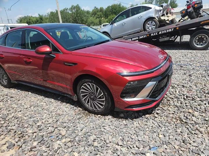 Hyundai Sonata 2.0l Hybrid Sel, снимка 13 - Автомобили и джипове - 56546865