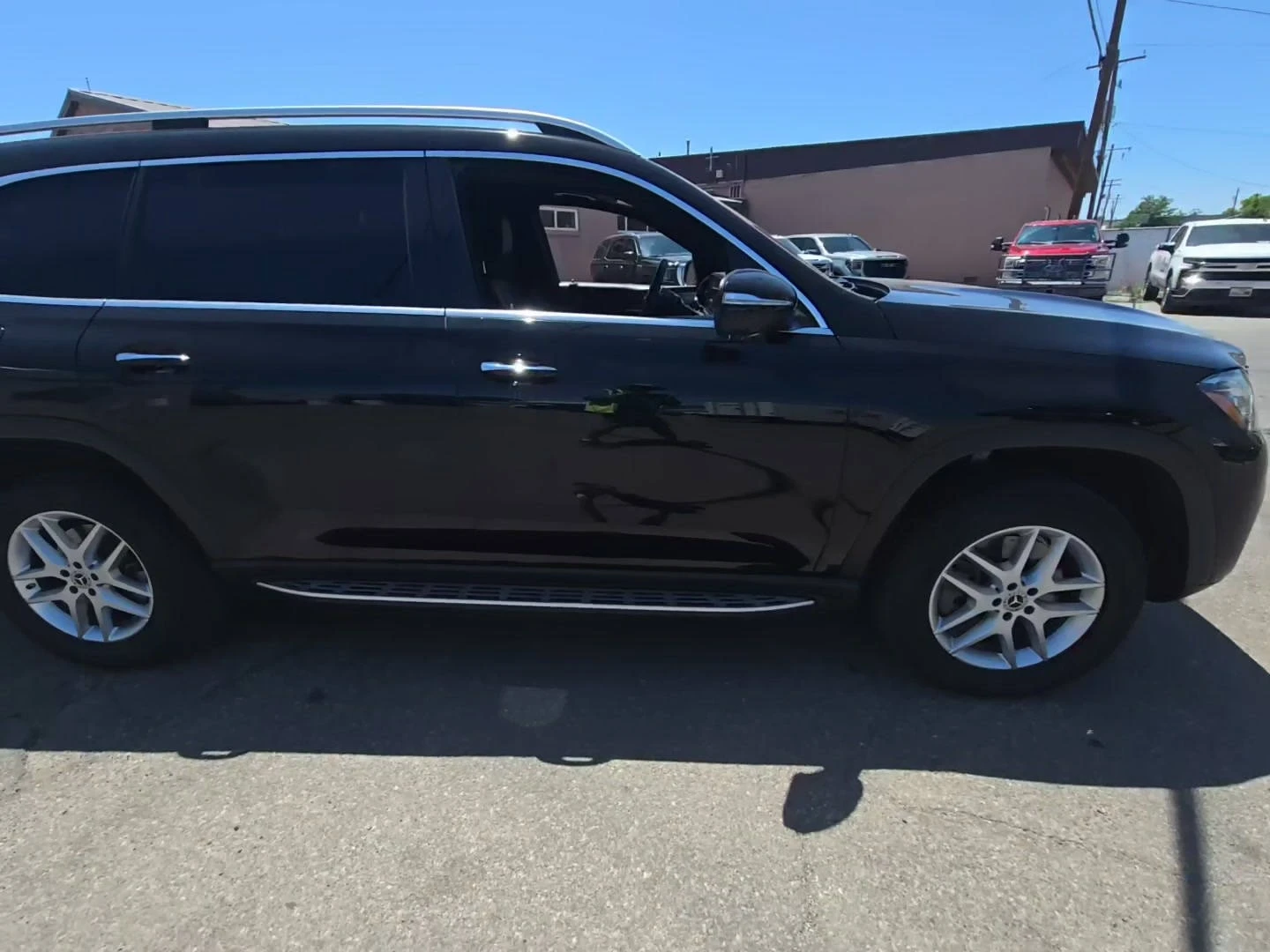 Mercedes-Benz GLS 450 DIGITAL* HEADUP* BURMASTER* PANO* ОБДУХ* LANE ASSI - изображение 4