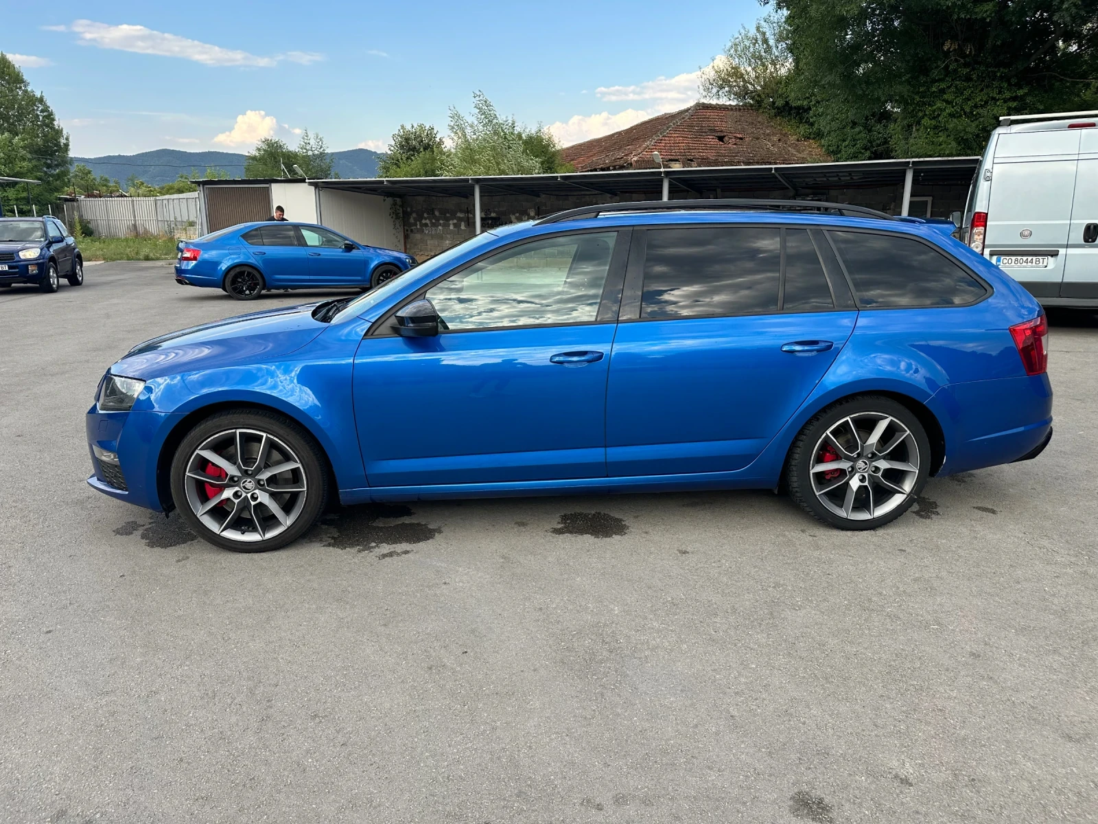 Skoda Octavia VRS 2.0 TDI 184 к.с.  - изображение 4