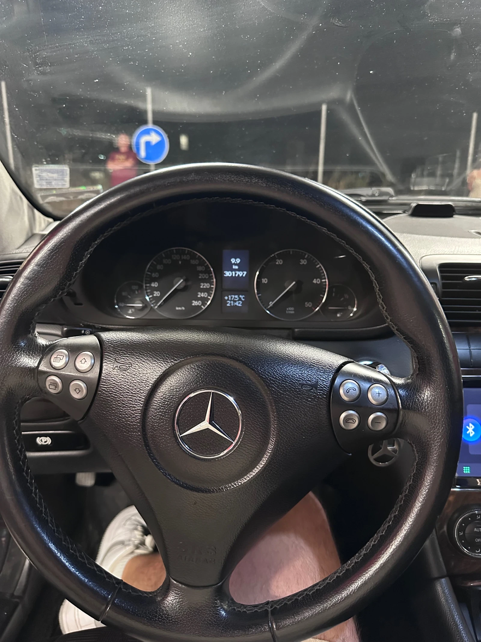 Mercedes-Benz C 270  - изображение 10