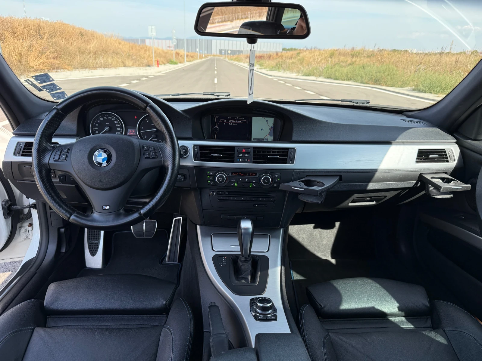 BMW 330 xd LCI Edition - изображение 8